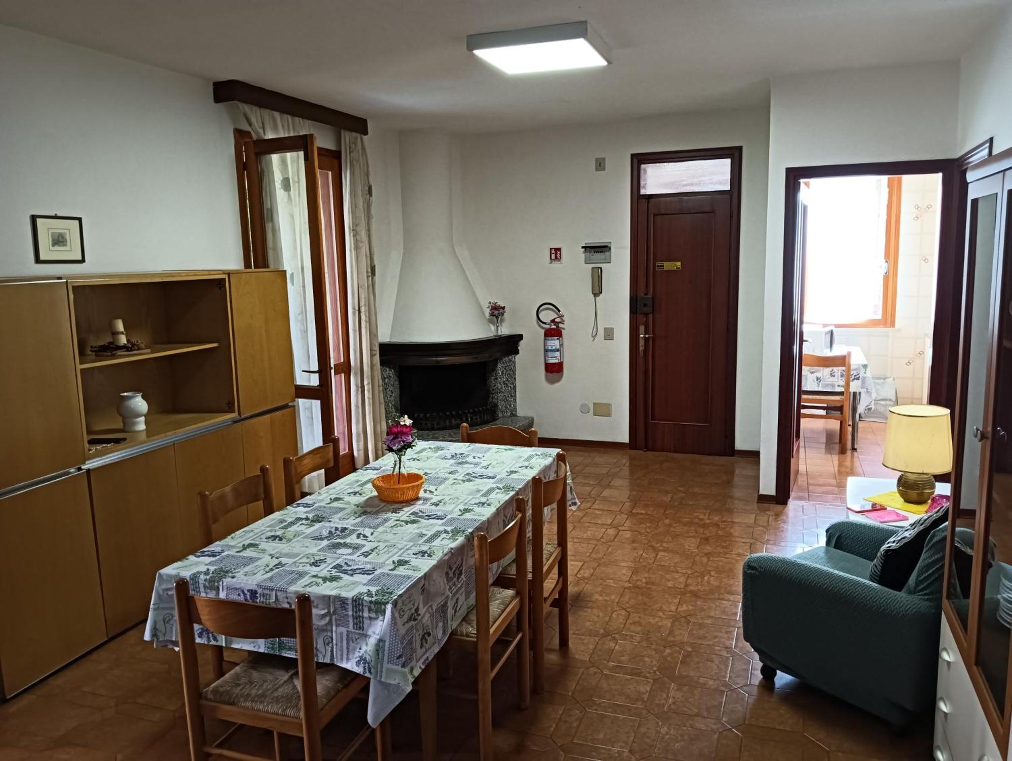 Residence Maria Elena - 30 Pt Lignano Sabbiadoro Esterno foto